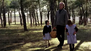 Задник до фільму "El espíritu de la colmena" #1400542