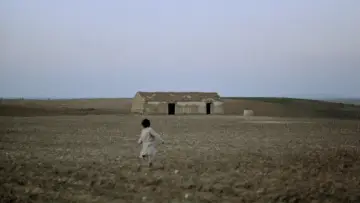 Задник до фильму"El espíritu de la colmena" #985709