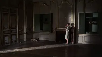 Задник до фильму"Шарада" #201919