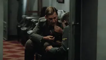 Задник до фильму"Бункер" #668145