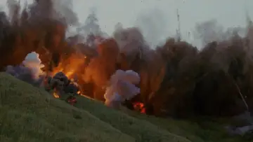 Задник до фільму "Тонка червона лінія" #807351
