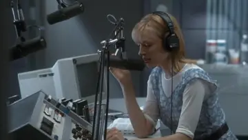 Задник до фильму"Правда про котів і собак" #392916