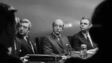 Задник до фильму"Доктор Стрейнджлав, або Як я перестав хвилюватись і полюбив бомбу" #659045