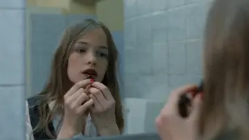 Задник до фільму "Крістіане Ф." #1738540