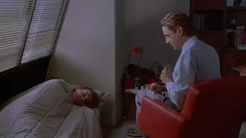 Задник до фильму"Зв