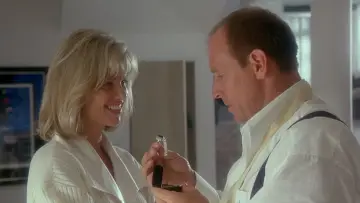 Задник до фильму"The Dentist" #412259