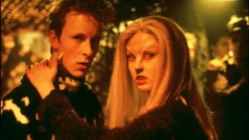 Задник до фильму"Ginger Snaps" #858887