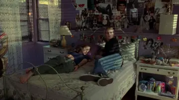 Задник до фільму "Тринадцять" #680986