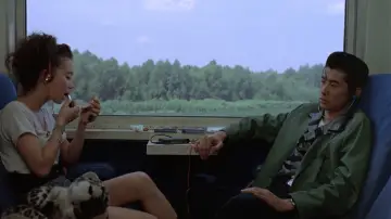 Задник до фильму"Таємничий поїзд" #955314