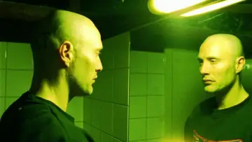Задник до фильму"Дилер ІІ" #990126