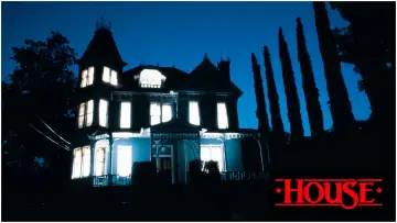 Задник до фильму"House" #137248