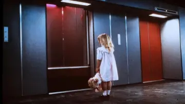 Задник до фильму"De Lift" #438569