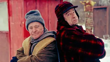 Задник до фильму"Старі буркуни" #347385