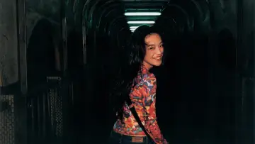 Задник до фильму"千禧曼波" #1020909