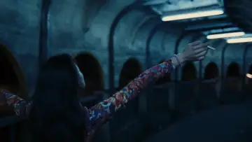 Задник до фильму"千禧曼波" #1020921