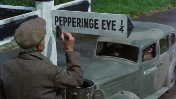 Задник до фильму"Bedknobs and Broomsticks" #945308