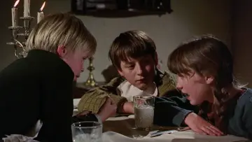 Задник до фильму"Bedknobs and Broomsticks" #945309