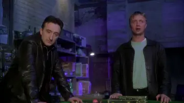 Задник до фільму "Звичайний злочинець" #399990