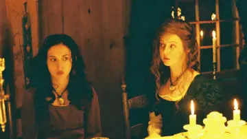 Задник до фильму"Ginger Snaps Back: The Beginning" #1055812