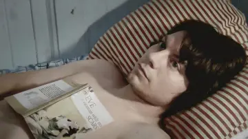 Задник до фільму "Самогубці: історія кохання" #1633053