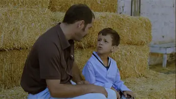 Задник до фильму"Babam ve Oğlum" #1027346