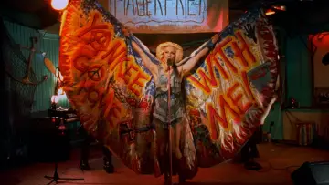 Задник до фильму"Hedwig and the Angry Inch" #215906