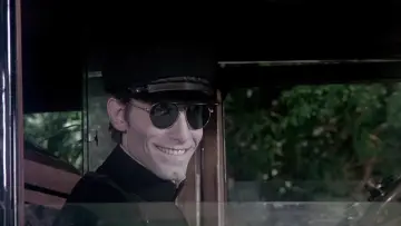 Задник до фильму"Burnt Offerings" #400850