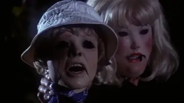 Задник до фильму"Tourist Trap" #387031