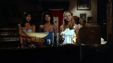 Задник до фильму"Tourist Trap" #387035