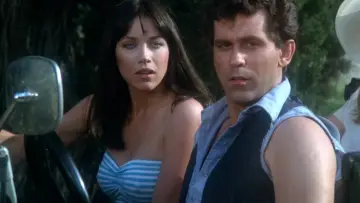 Задник до фильму"Tourist Trap" #387036