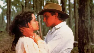 Задник до фильму"The Man From Snowy River II" #506510