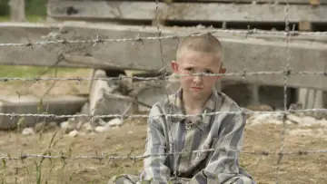 Задник до фільму "Хлопчик у смугастій піжамі" #1796987