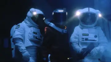 Задник до фільму "Moontrap" #742475