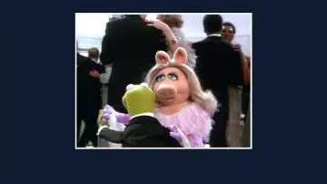 Задник до фильму"The Great Muppet Caper" #379417