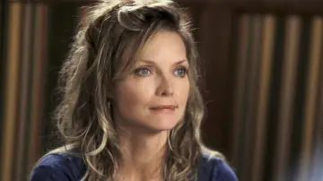Задник до фильму"Я ніколи не буду твоєю" #945674