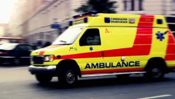 Задник до фильму"Ambulancen" #684772