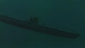 Задник до фильму"The Enemy Below" #455834
