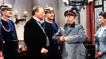 Задник до фильму"Der Hauptmann von Köpenick" #1171971