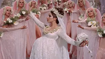 Задник до фильму"Кумедна дівчина" #903260