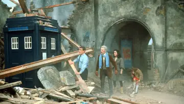Задник до фильму"Daleks