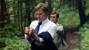 Задник до фильму"The Clearing" #397859