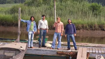 Задник до фільму "Diggers" #729398