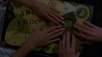 Задник до фильму"Witchboard" #486639