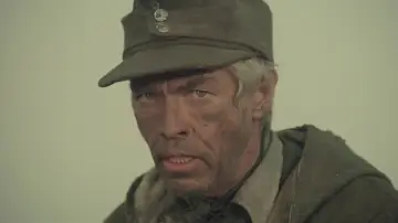 Задник до фильму"Cross of Iron" #239763