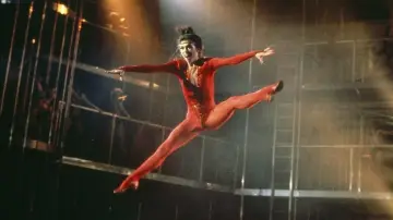 Задник до фильму"Staying Alive" #355556