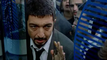Задник до фильму"Дев