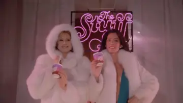 Задник до фильму"The Stuff" #1029155