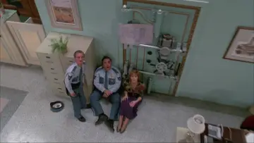 Задник до фільму "Ernest Goes to Jail" #1635171