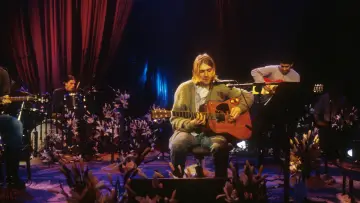 Задник до фильму"Nirvana: Unplugged In New York" #1059172