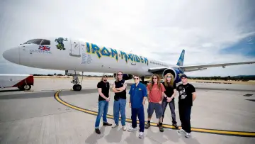 Задник до фильму"Iron Maiden: Flight 666" #1097669